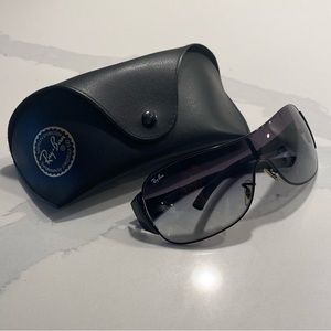 Ray Ban 3321 Sunglasses with Case